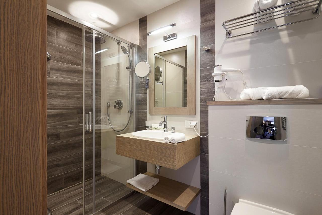 Amstelski Hotell Bukovel Rom bilde